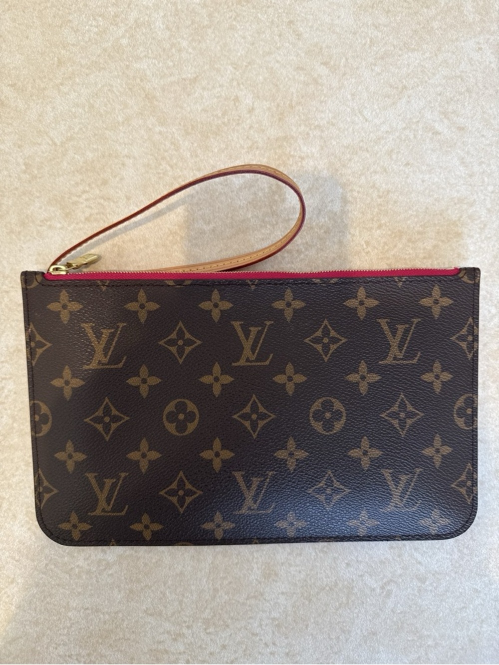 Louis Vuitton Neverfull MM 
 Brown Monogram Tote with Pink Interior - Picture 11 of 14